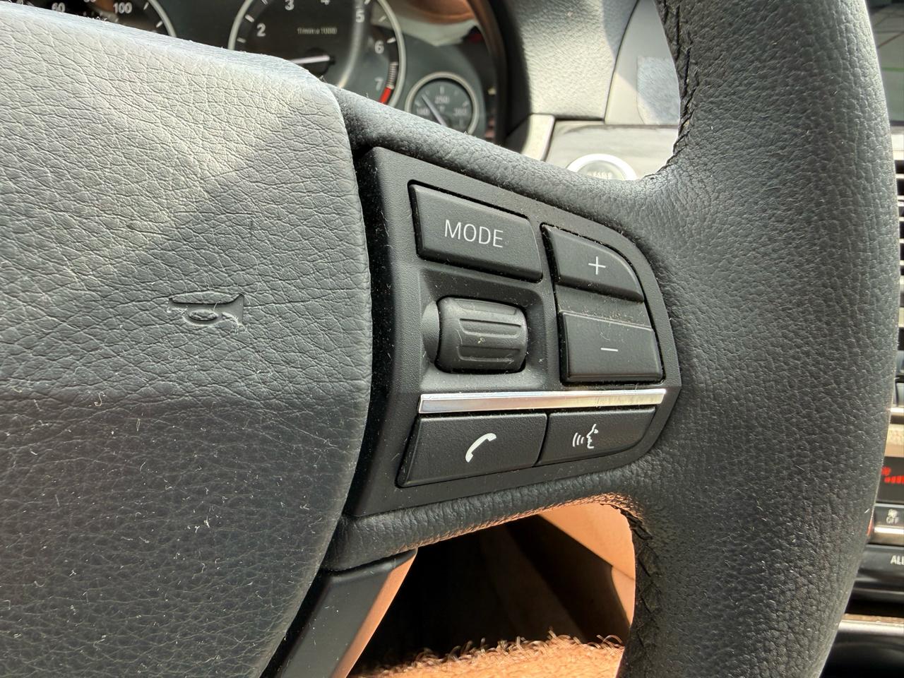 BMW 5 Series 4dr Sdn 528i xDrive AWD 2013