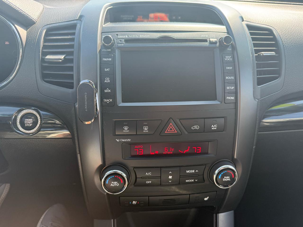 Kia Sorento 2WD 4dr V6 SX 2013