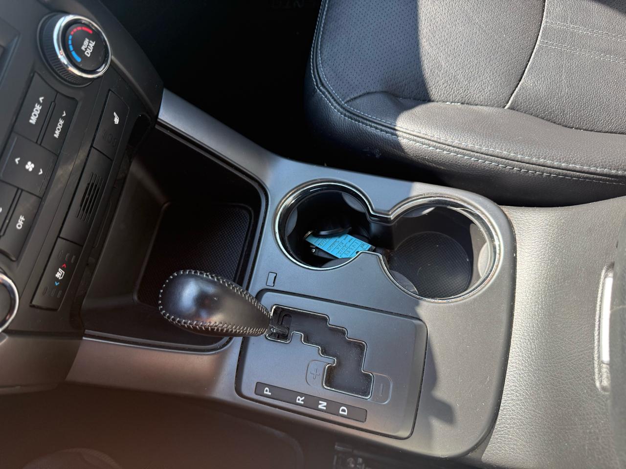 Kia Sorento 2WD 4dr V6 SX 2013