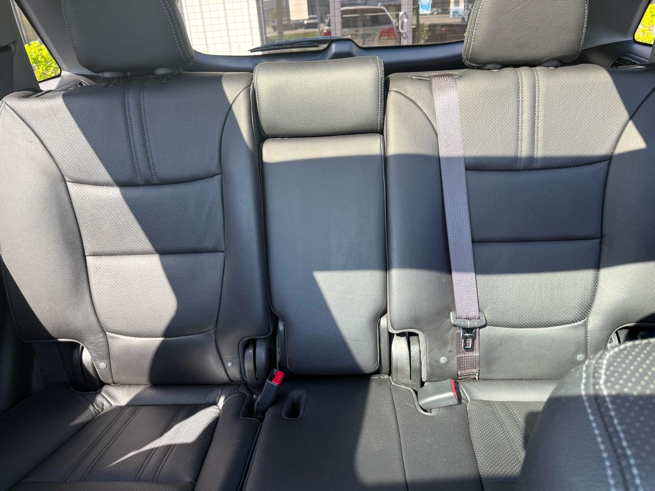 Kia Sorento 2WD 4dr V6 SX 2013