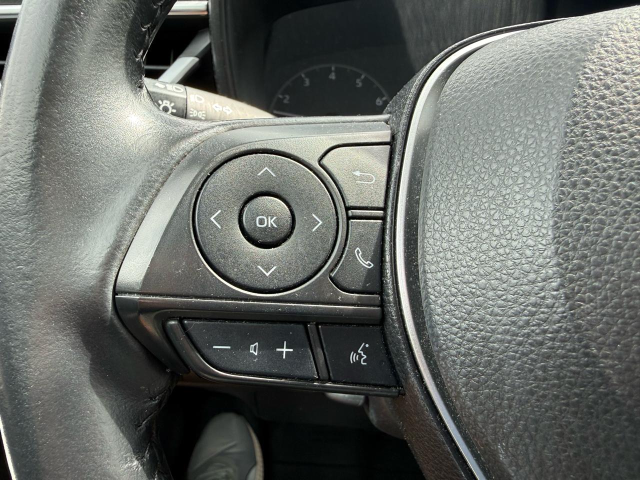 Toyota Corolla SE CVT (Natl) 2023
