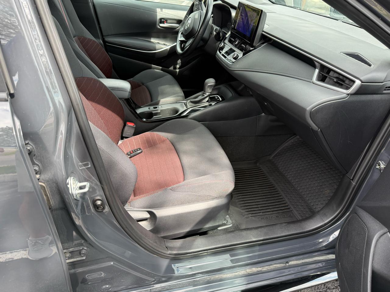 Toyota Corolla SE CVT (Natl) 2023