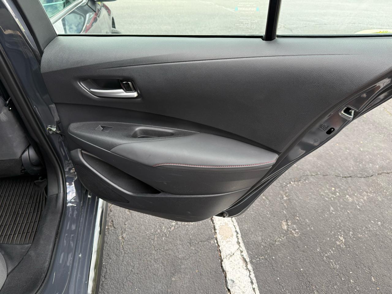 Toyota Corolla SE CVT (Natl) 2023