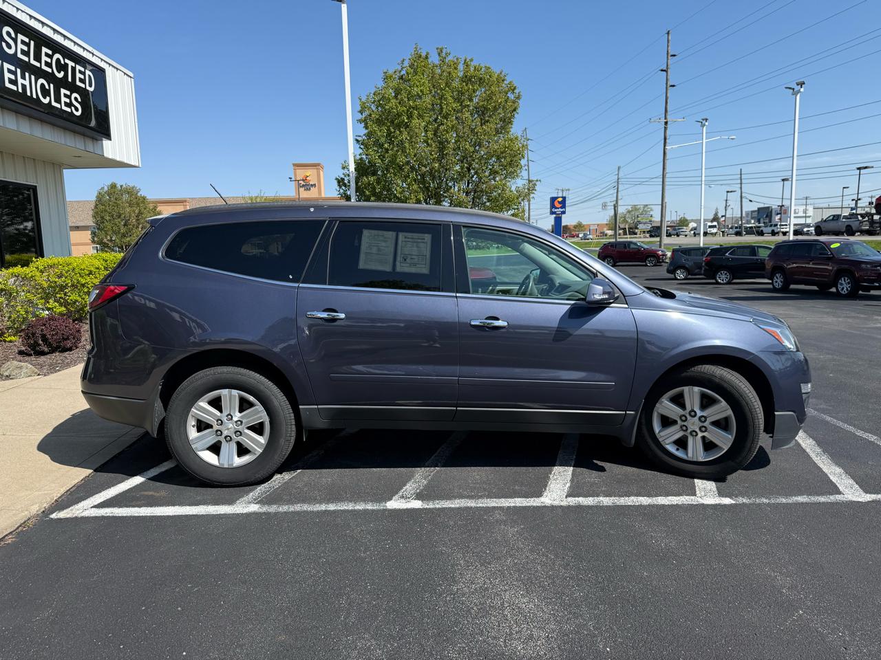 Chevrolet Traverse AWD 4dr LT w/2LT 2013