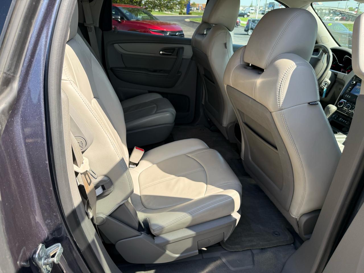 Chevrolet Traverse AWD 4dr LT w/2LT 2013