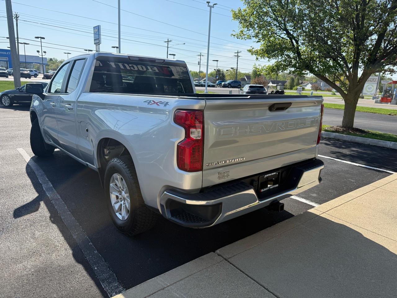 Chevrolet Silverado 1500 4WD Double Cab 147" LT 2020