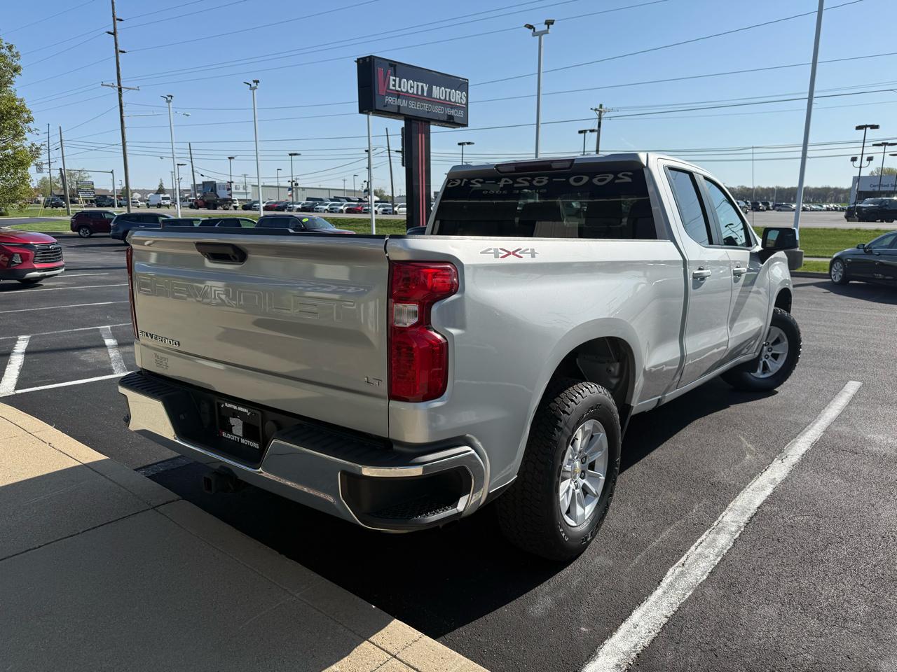 Chevrolet Silverado 1500 4WD Double Cab 147" LT 2020