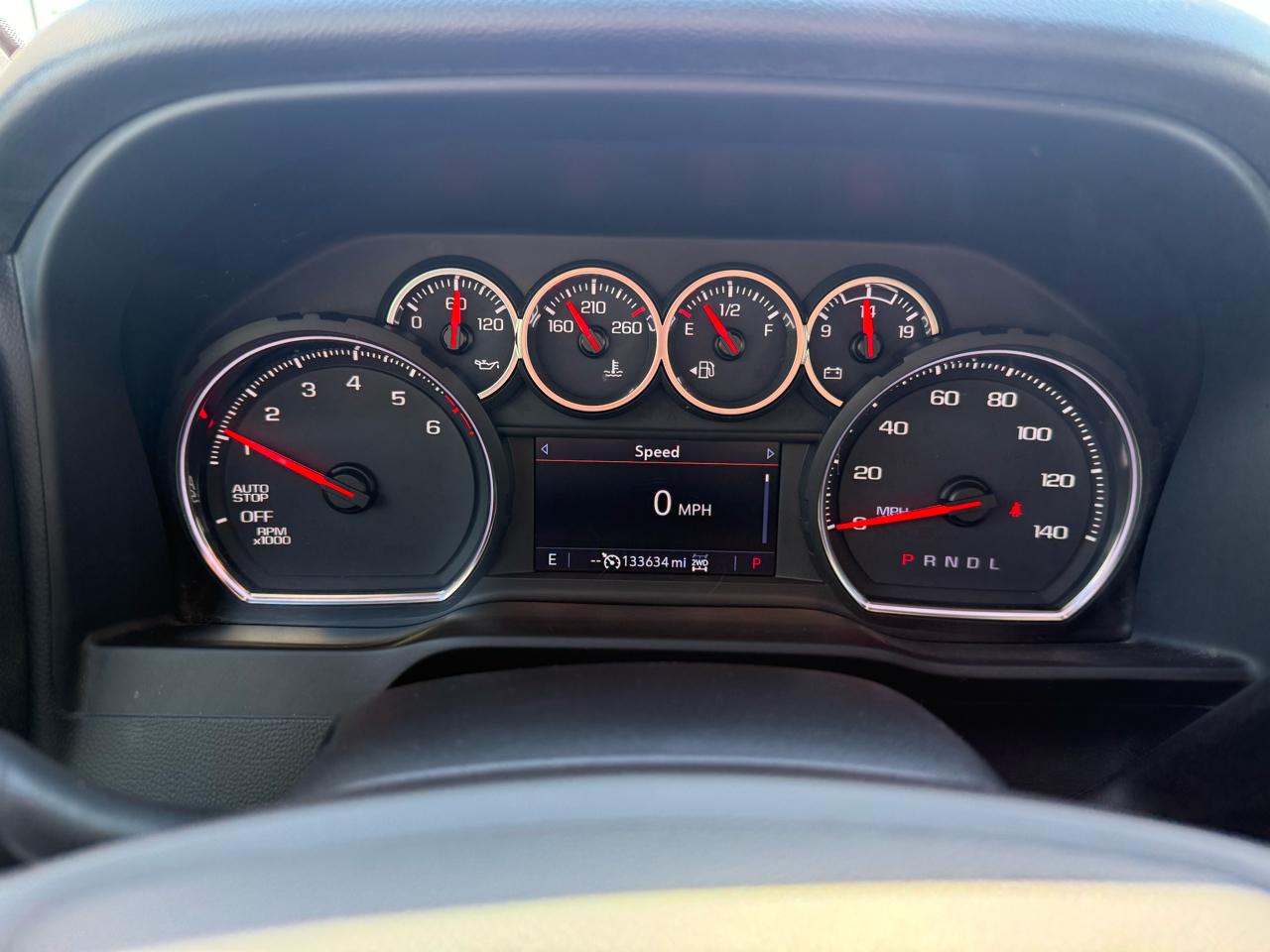 Chevrolet Silverado 1500 4WD Double Cab 147" LT 2020