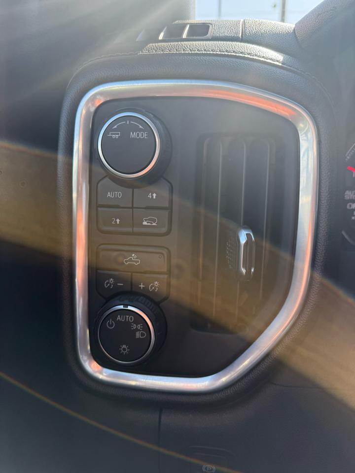 Chevrolet Silverado 1500 4WD Double Cab 147" LT 2020