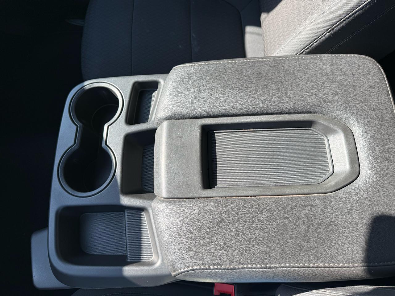 Chevrolet Silverado 1500 4WD Double Cab 147" LT 2020