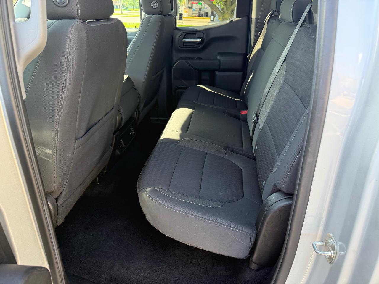 Chevrolet Silverado 1500 4WD Double Cab 147" LT 2020