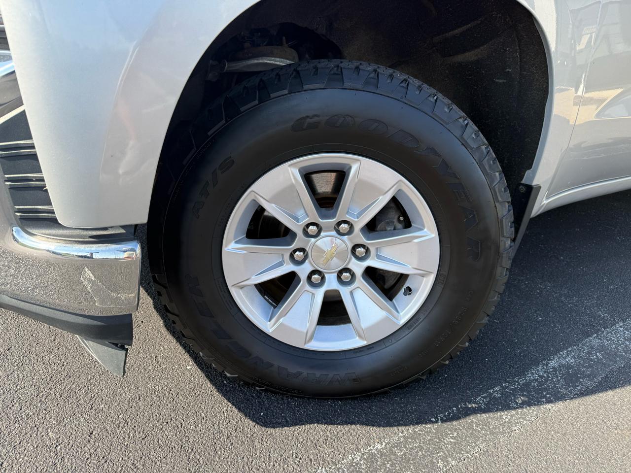 Chevrolet Silverado 1500 4WD Double Cab 147" LT 2020