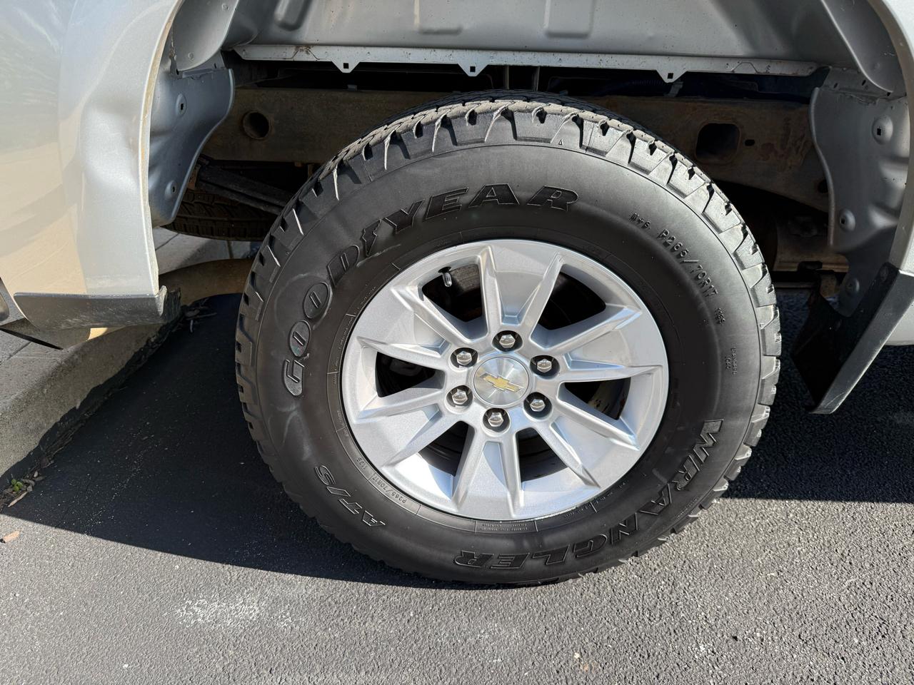 Chevrolet Silverado 1500 4WD Double Cab 147" LT 2020