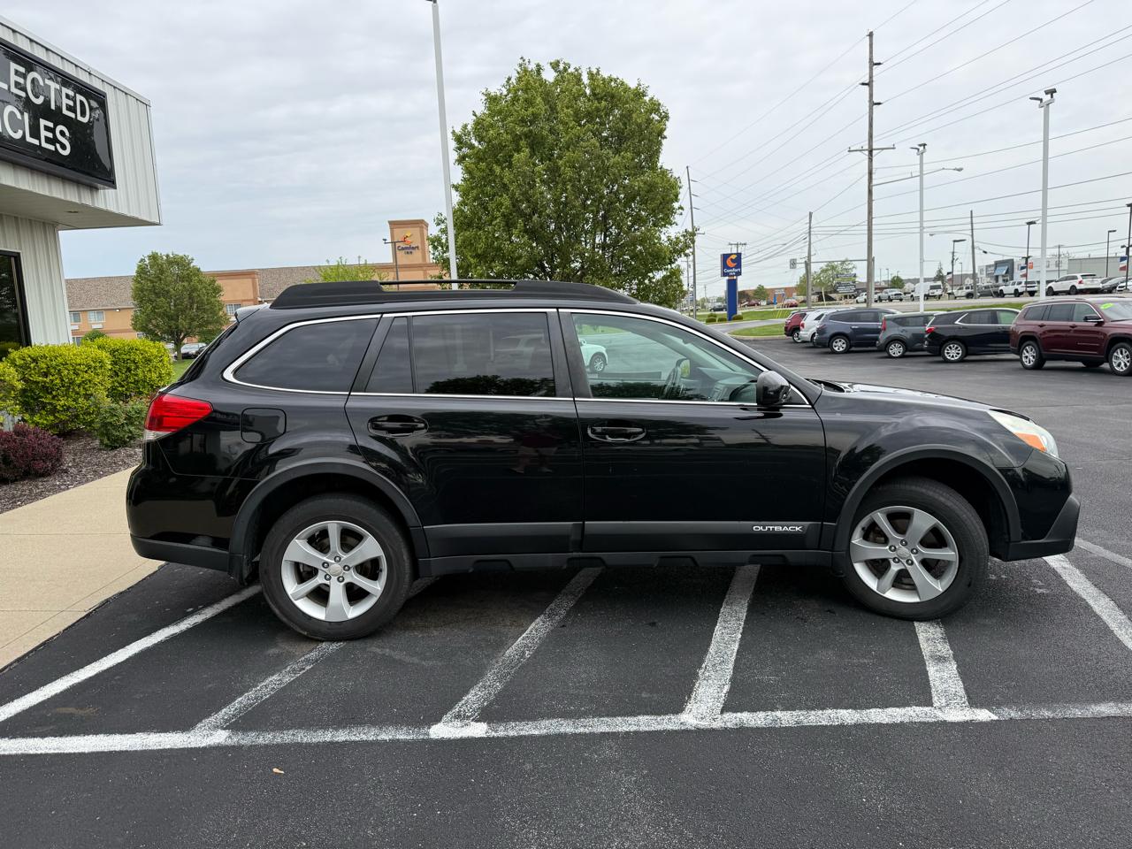 Subaru Outback 4dr Wgn H4 Auto 2.5i Premium 2014