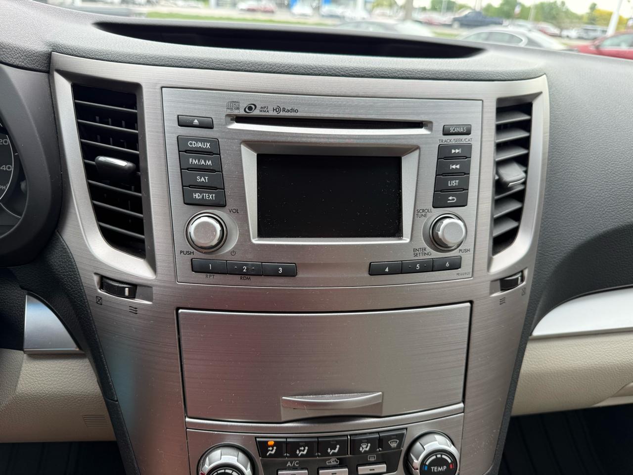 Subaru Outback 4dr Wgn H4 Auto 2.5i Premium 2014