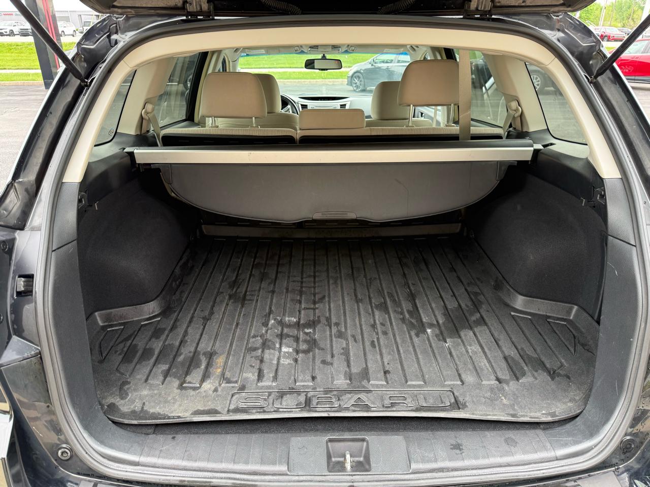 Subaru Outback 4dr Wgn H4 Auto 2.5i Premium 2014