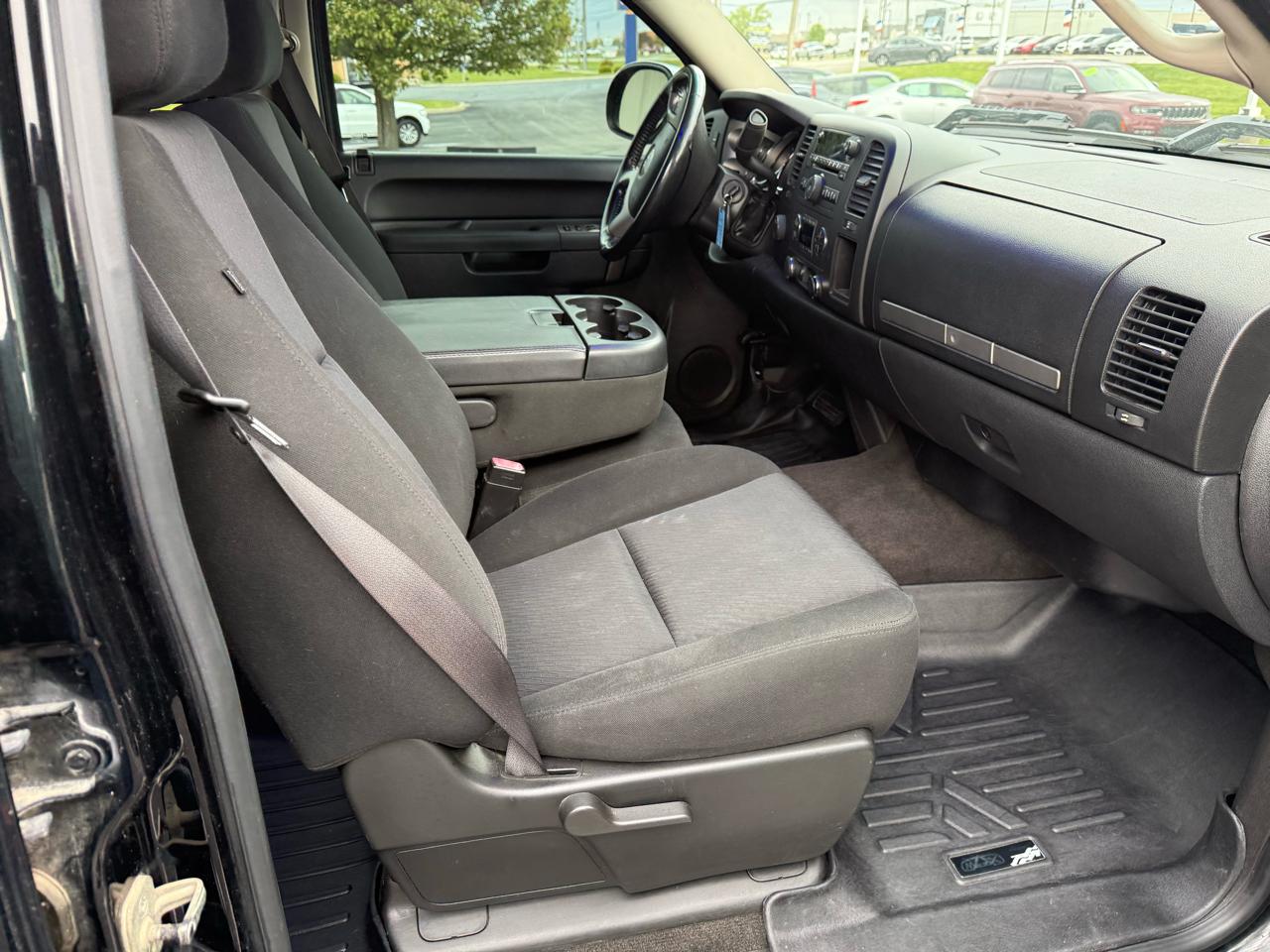 GMC Sierra 1500 4WD Crew Cab 143.5" SLE 2011
