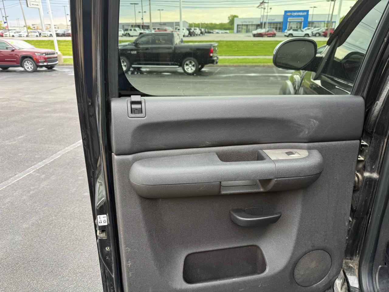 GMC Sierra 1500 4WD Crew Cab 143.5" SLE 2011