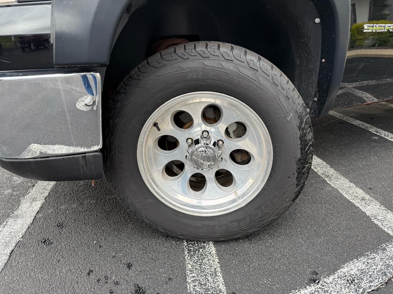 GMC Sierra 1500 4WD Crew Cab 143.5" SLE 2011