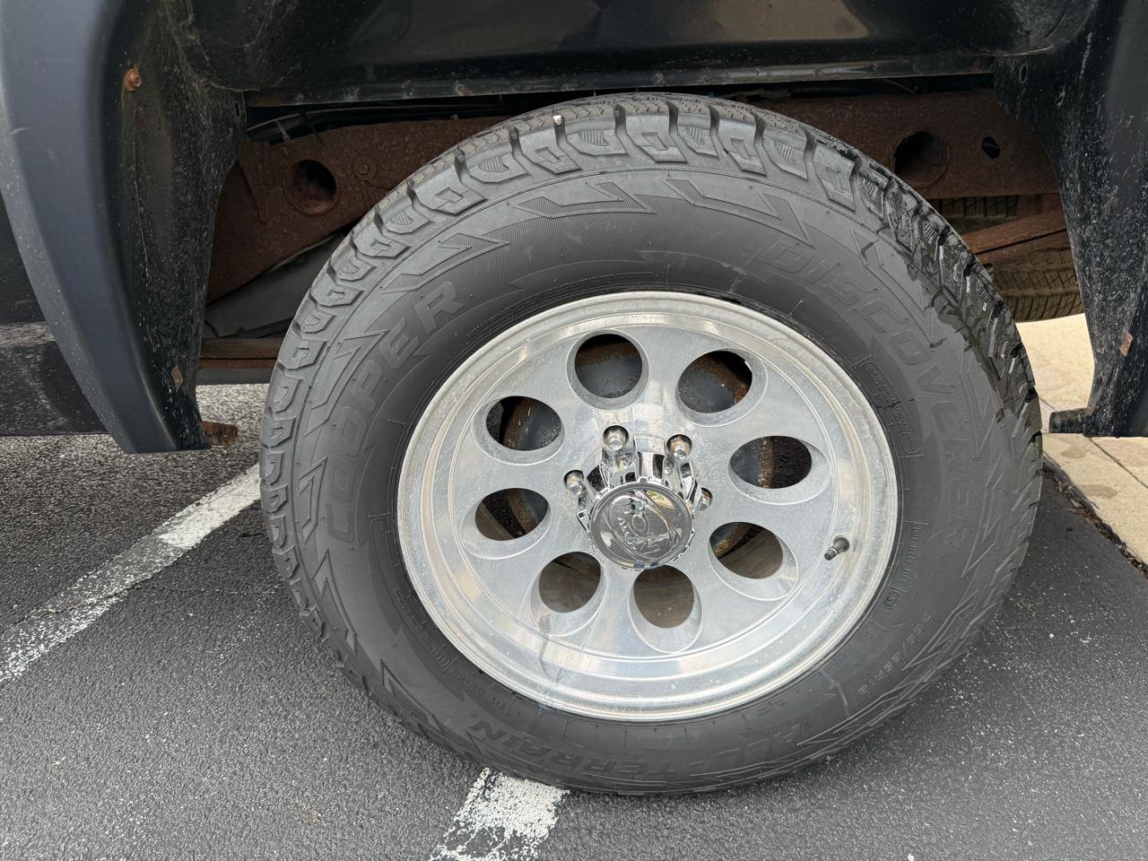 GMC Sierra 1500 4WD Crew Cab 143.5" SLE 2011