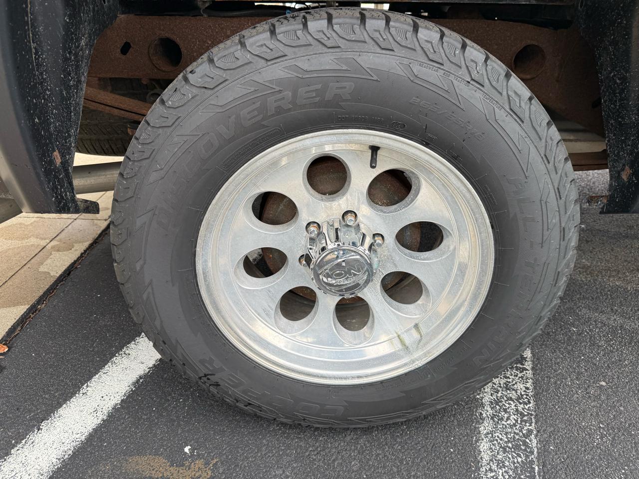 GMC Sierra 1500 4WD Crew Cab 143.5" SLE 2011