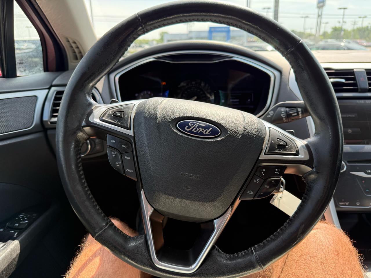 Ford Fusion 4dr Sdn SE FWD 2013