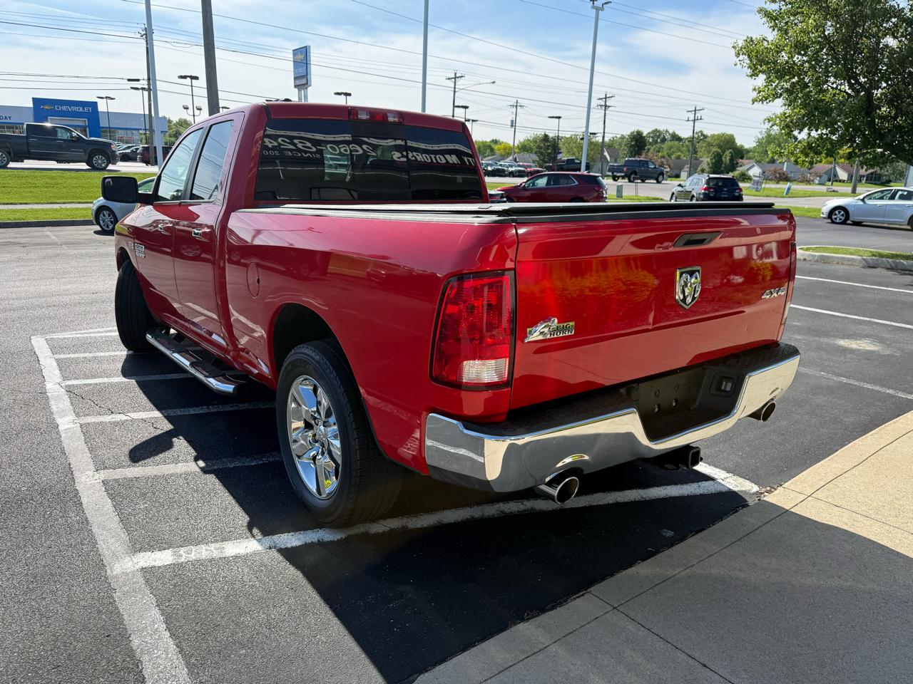 RAM 1500 4WD Quad Cab 140.5" Outdoorsman 2015