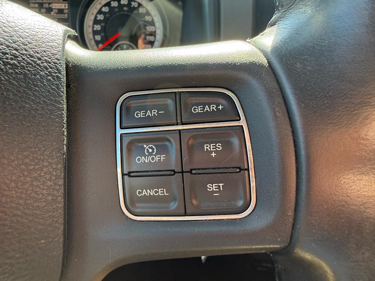 RAM 1500 4WD Quad Cab 140.5" Outdoorsman 2015