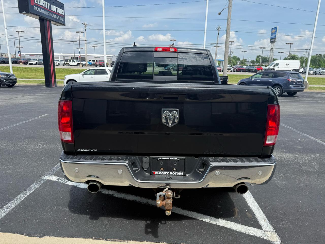RAM 1500 Classic Big Horn 4x4 Crew Cab 5'7" Box 2019