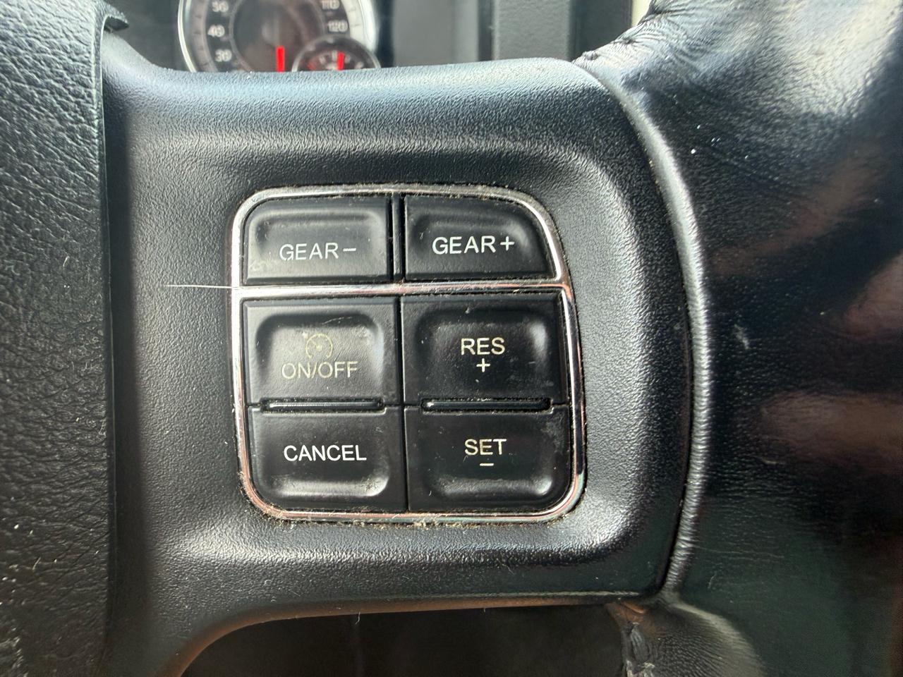 RAM 1500 Classic Big Horn 4x4 Crew Cab 5'7" Box 2019