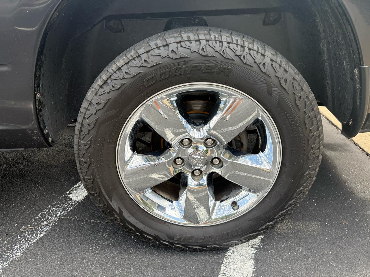 RAM 1500 Classic Big Horn 4x4 Crew Cab 5'7" Box 2019