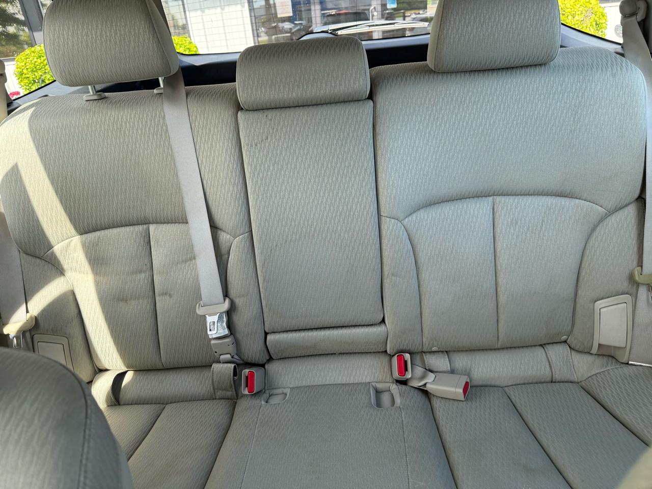 Subaru Outback 4dr Wgn H4 Auto 2.5i 2010