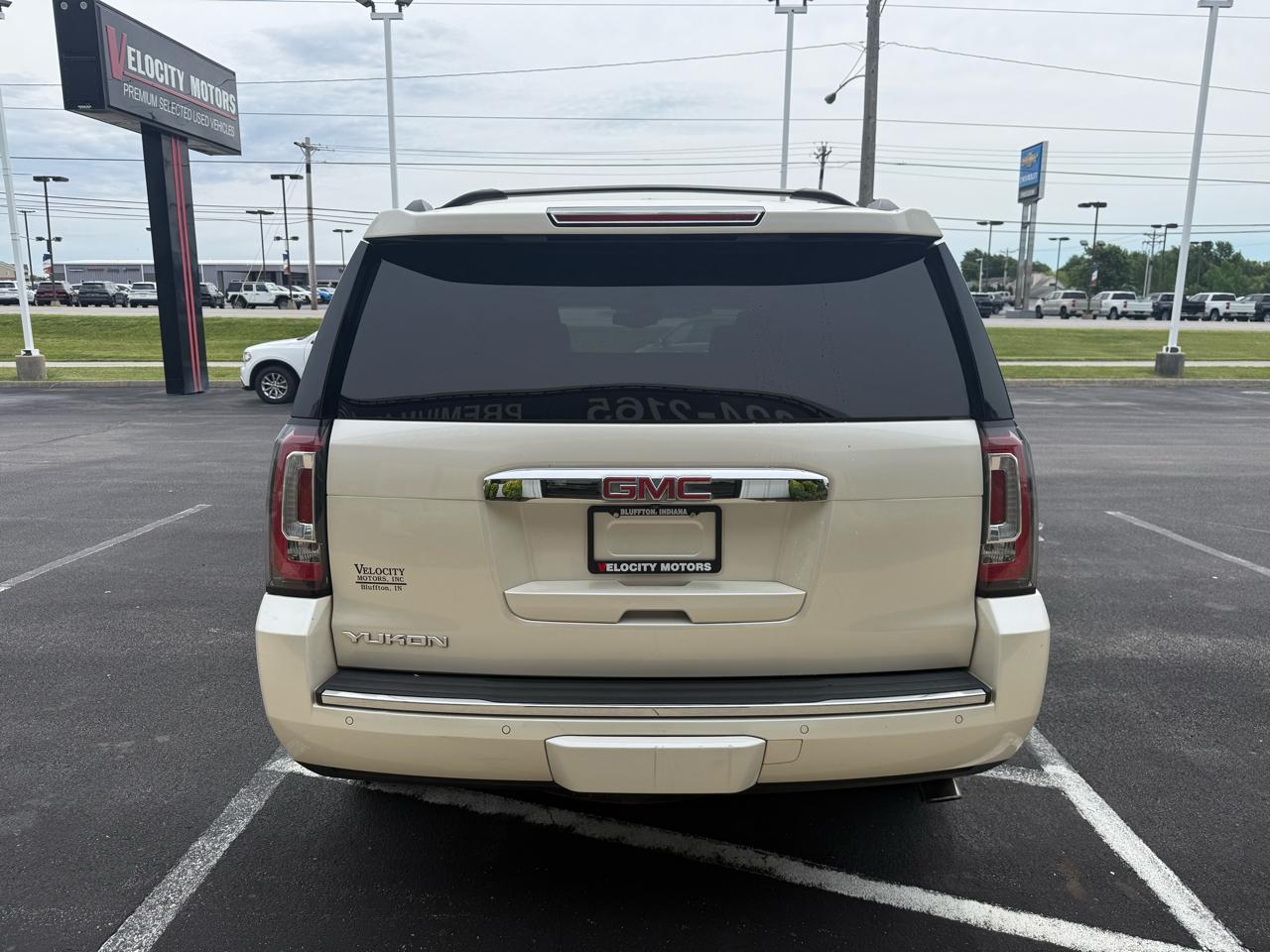 GMC Yukon 4WD 4dr Denali 2015