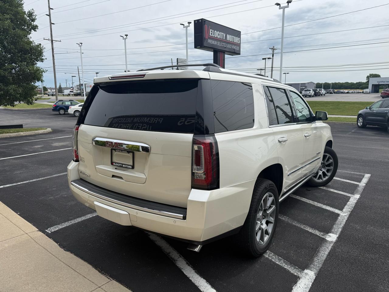 GMC Yukon 4WD 4dr Denali 2015