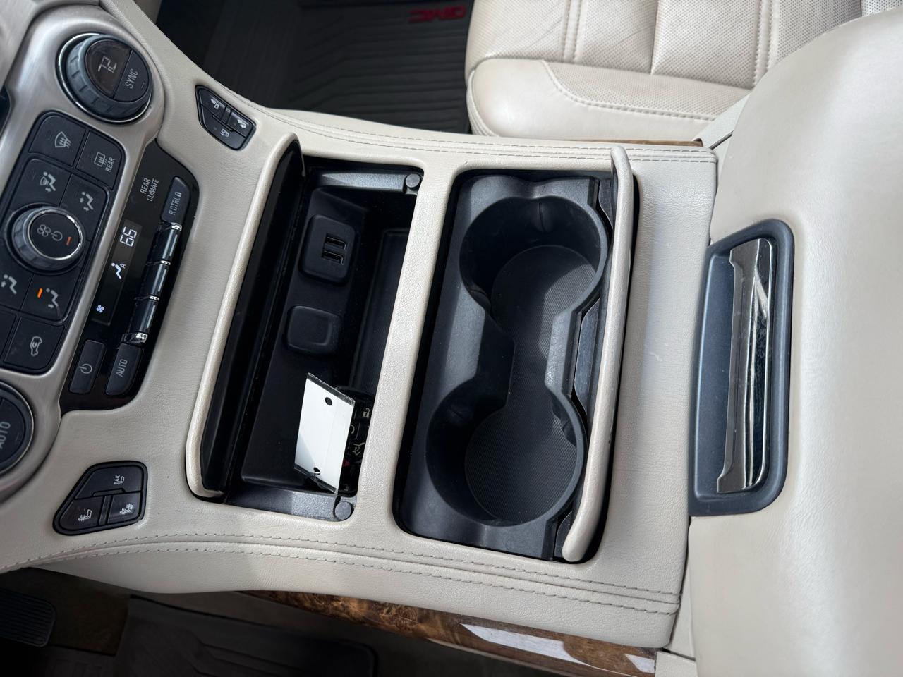 GMC Yukon 4WD 4dr Denali 2015
