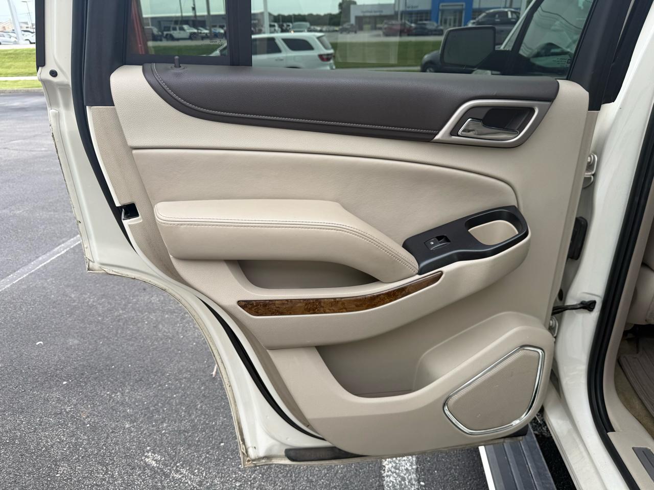 GMC Yukon 4WD 4dr Denali 2015