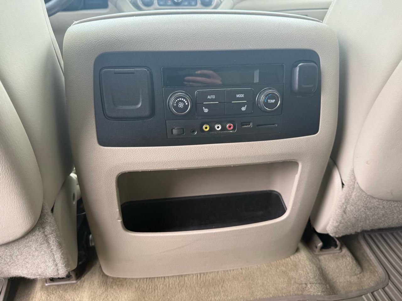 GMC Yukon 4WD 4dr Denali 2015