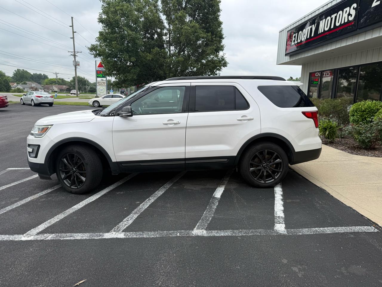 Ford Explorer XLT 4WD 2017