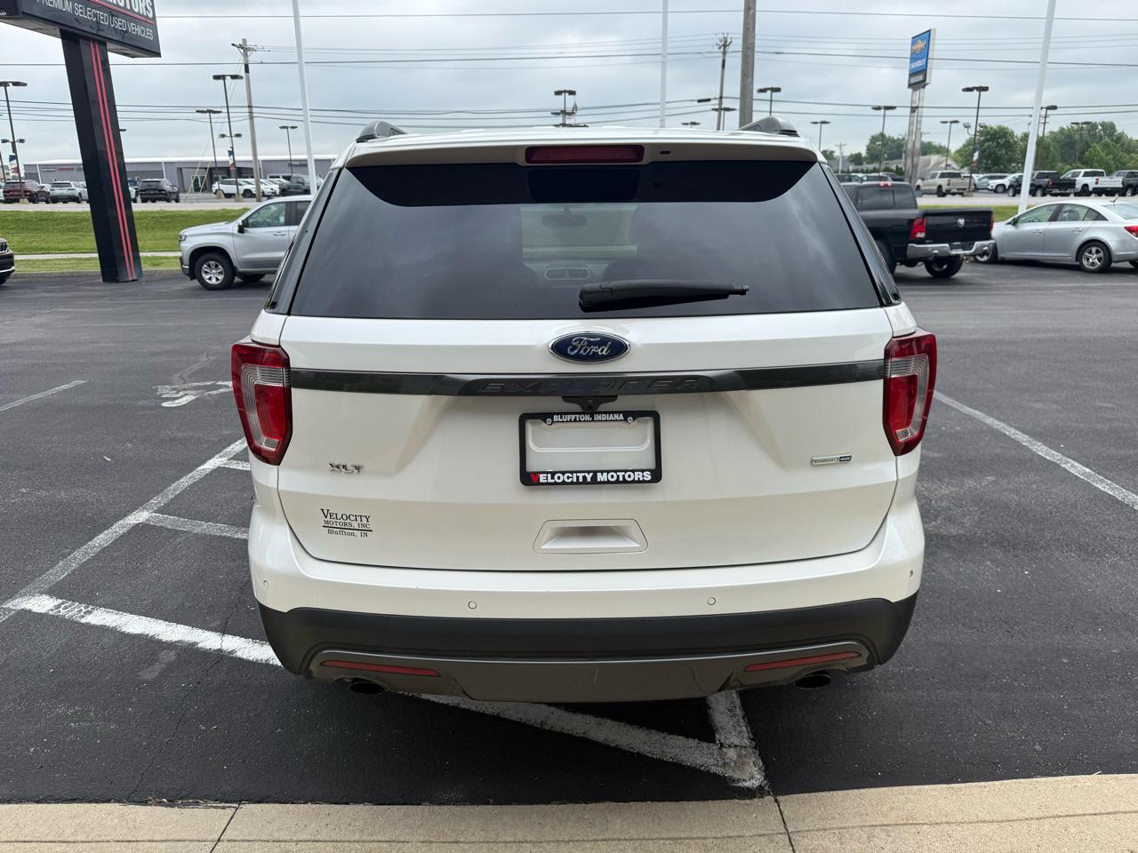 Ford Explorer XLT 4WD 2017