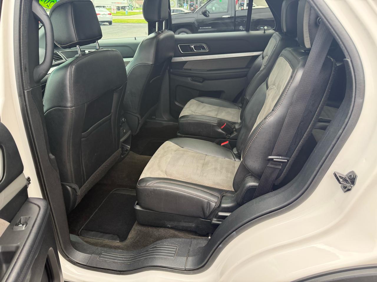 Ford Explorer XLT 4WD 2017