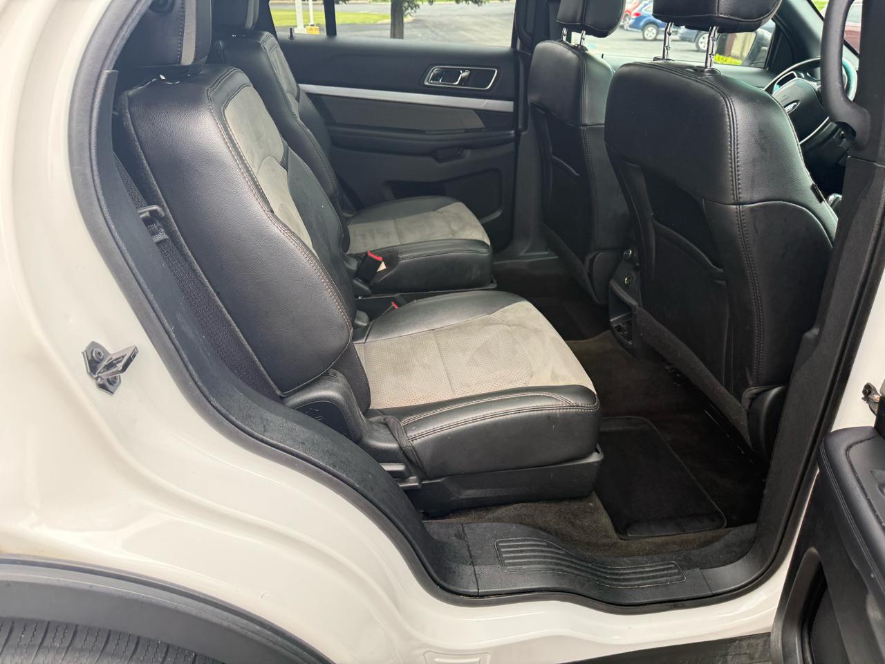 Ford Explorer XLT 4WD 2017