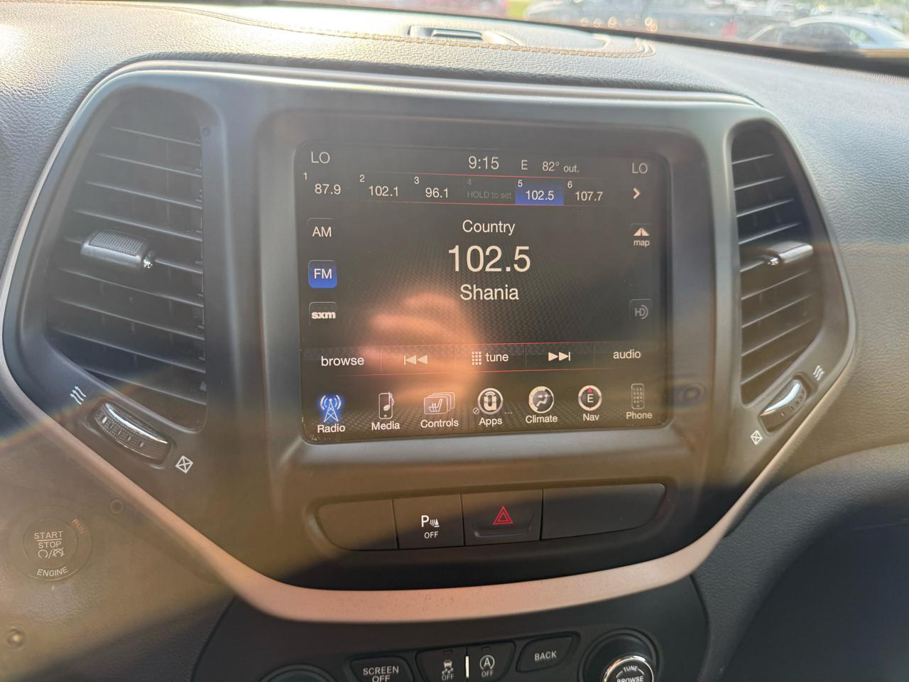 Jeep Cherokee 4WD 4dr Limited 2016