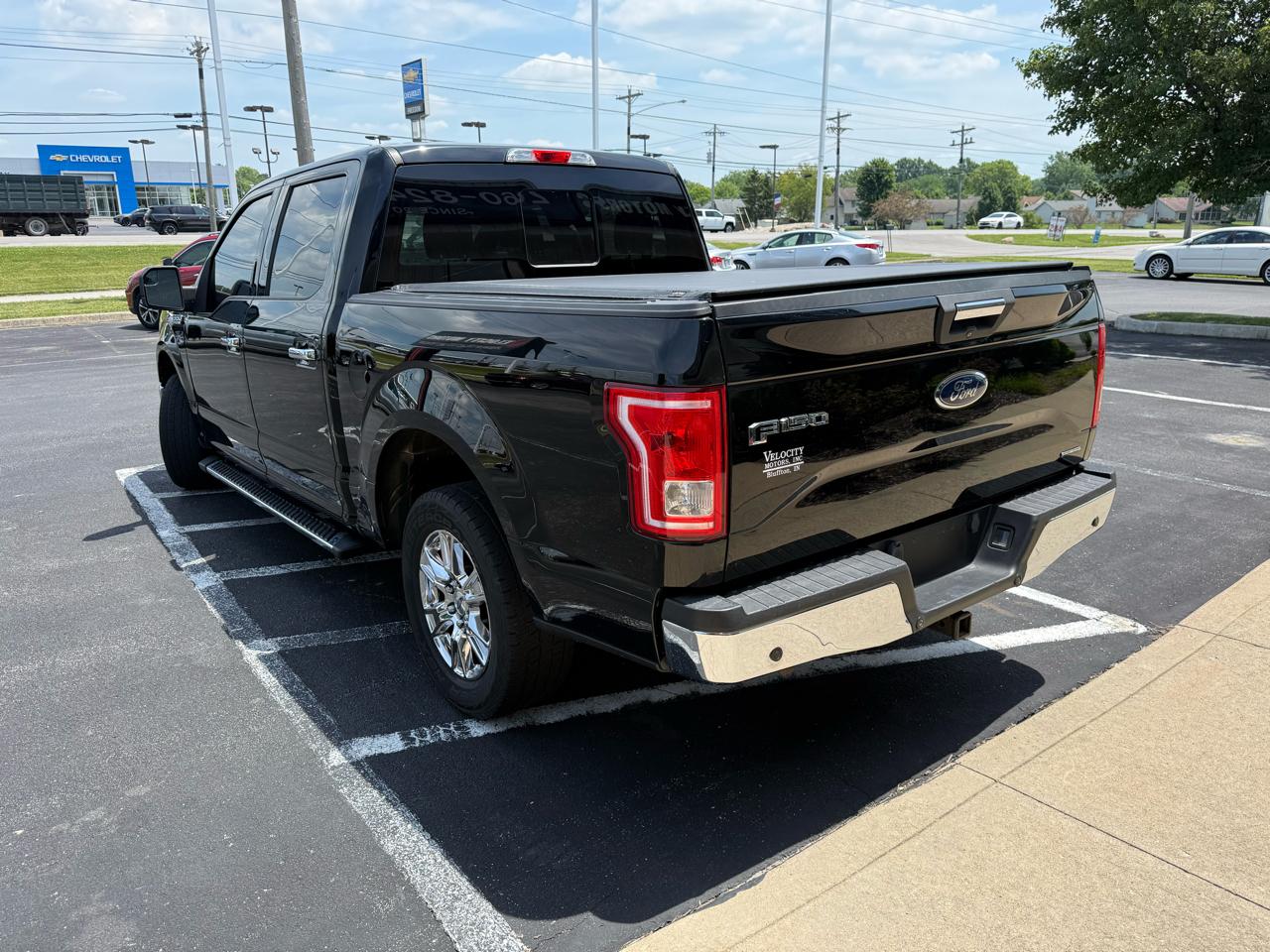 Ford F-150 4WD SuperCrew 145" XLT 2016