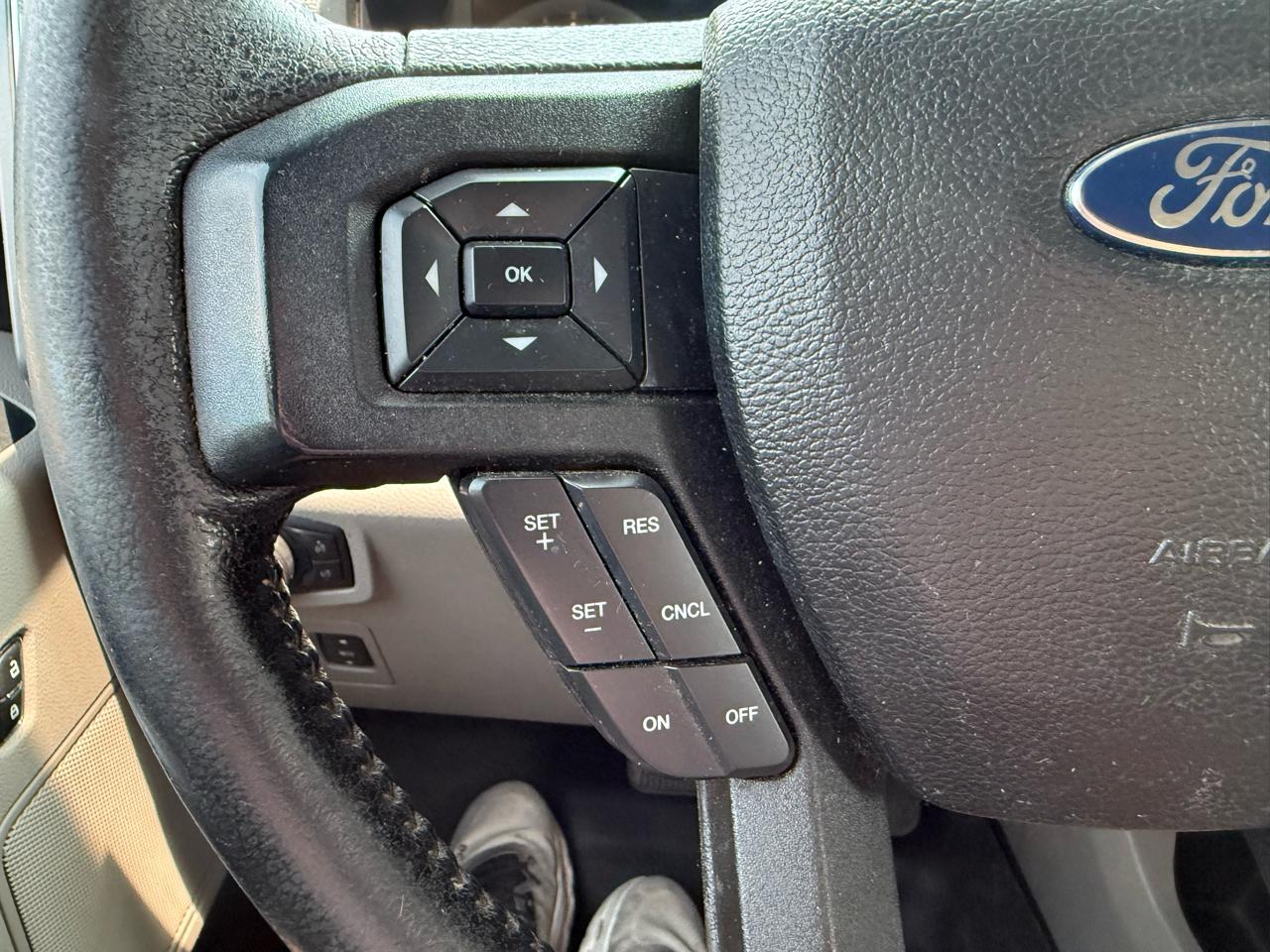 Ford F-150 4WD SuperCrew 145" XLT 2016