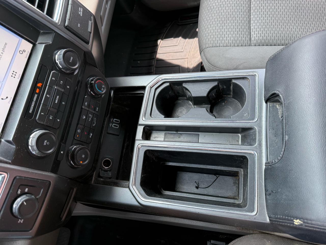 Ford F-150 4WD SuperCrew 145" XLT 2016