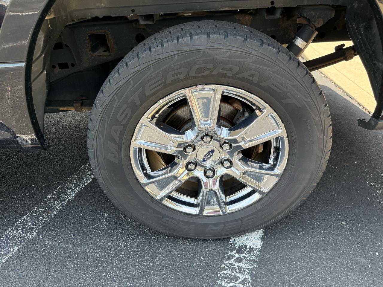Ford F-150 4WD SuperCrew 145" XLT 2016