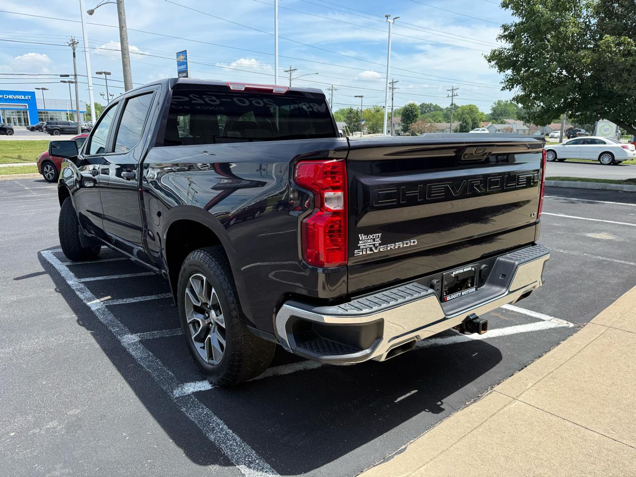 Chevrolet Silverado 1500 4WD Crew Cab 147" LT w/1LT 2024