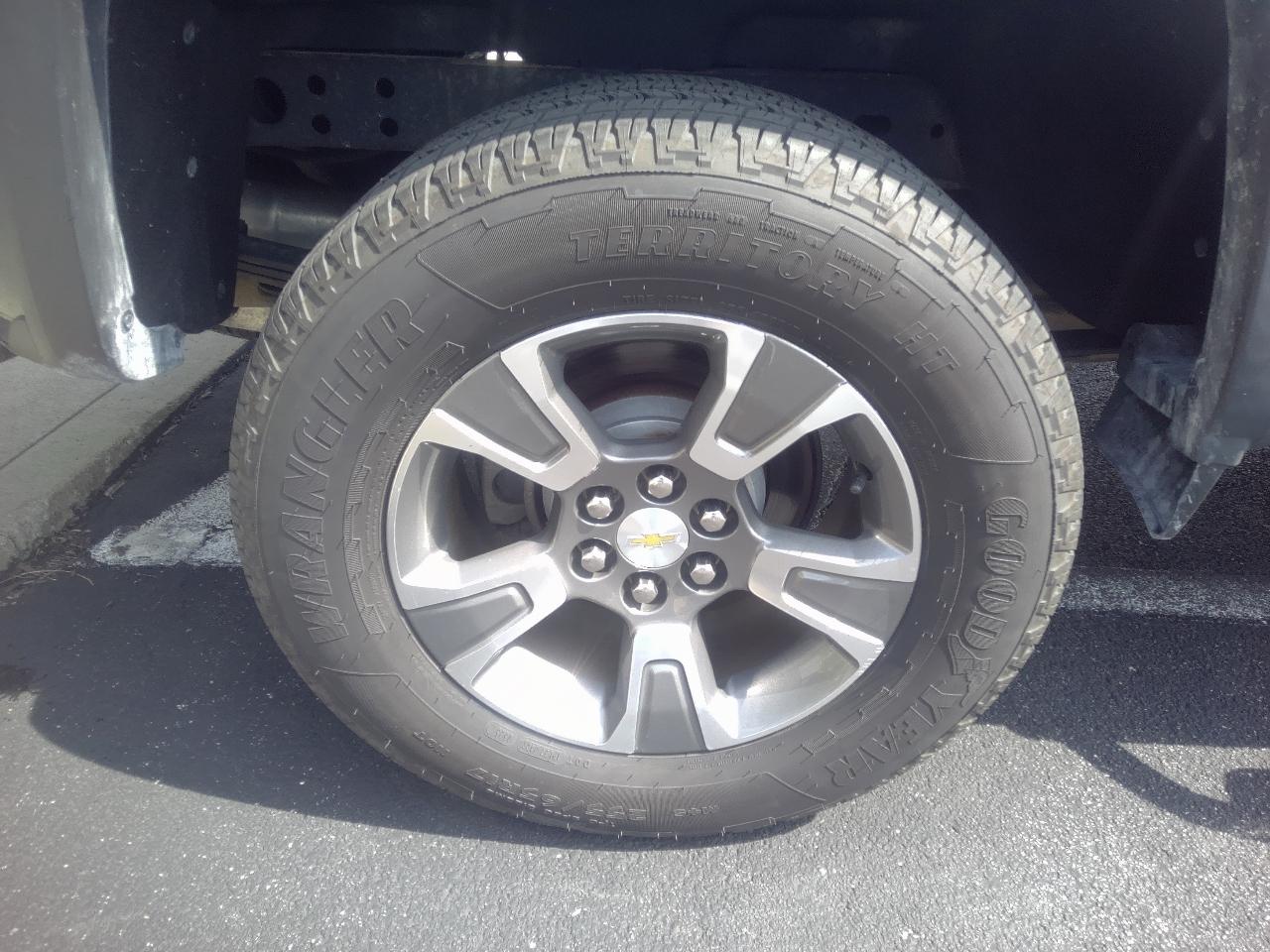 Chevrolet Colorado 4WD Crew Cab 128.3" Z71 2017