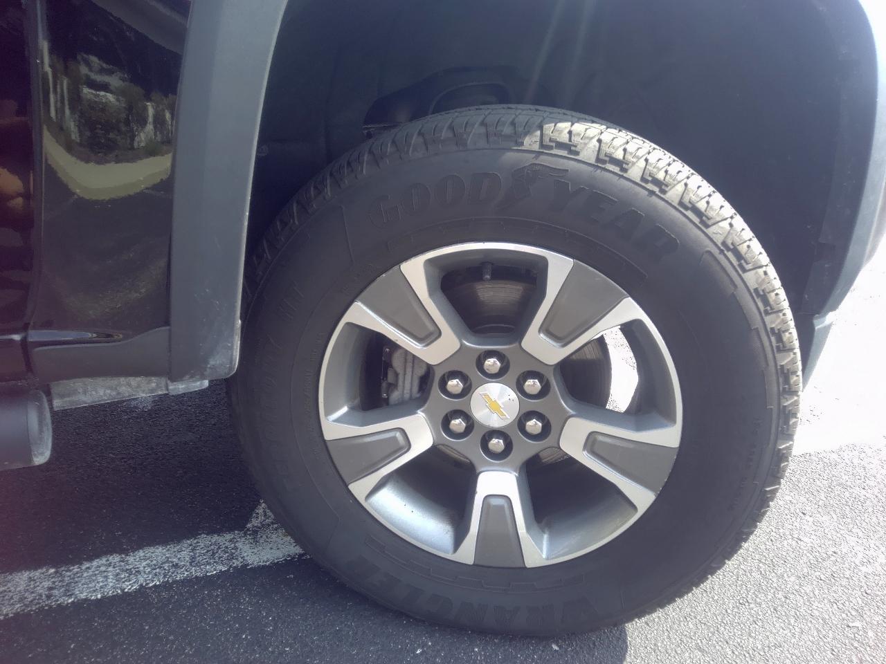 Chevrolet Colorado 4WD Crew Cab 128.3" Z71 2017