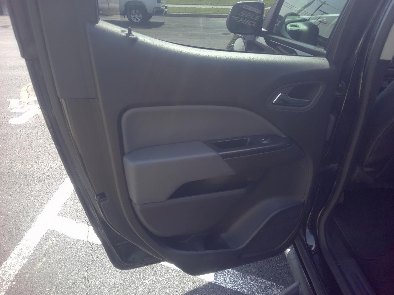 Chevrolet Colorado 4WD Crew Cab 128.3" Z71 2017